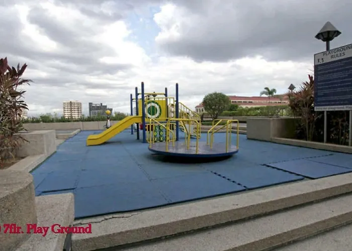 67 Sqm. Unit In Robinson Place Residences Appartement