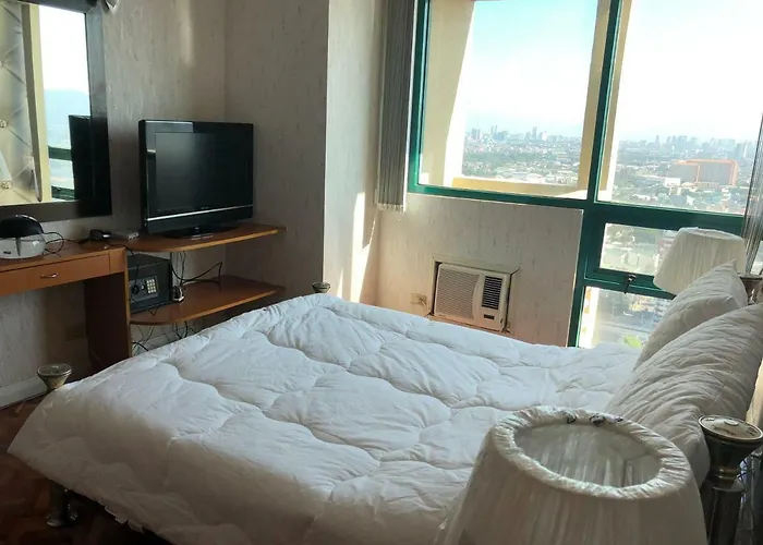 Appartement 67 Sqm. Unit In Robinson Place Residences
