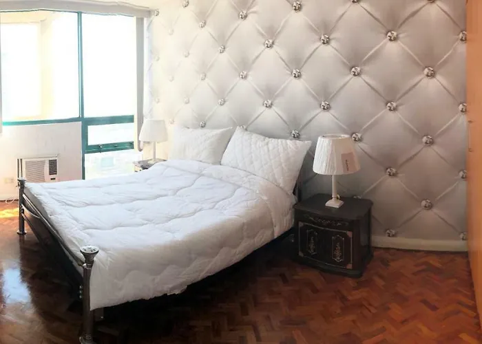 67 Sqm. Unit In Robinson Place Residences Appartement *